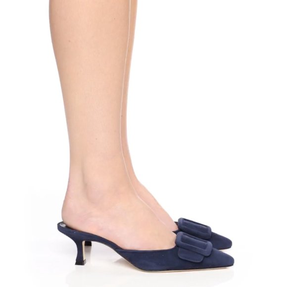 Manolo Blahnik Maysale 50 Navy Blue Suede Kitten Heel Mules - Picture 12 of 13